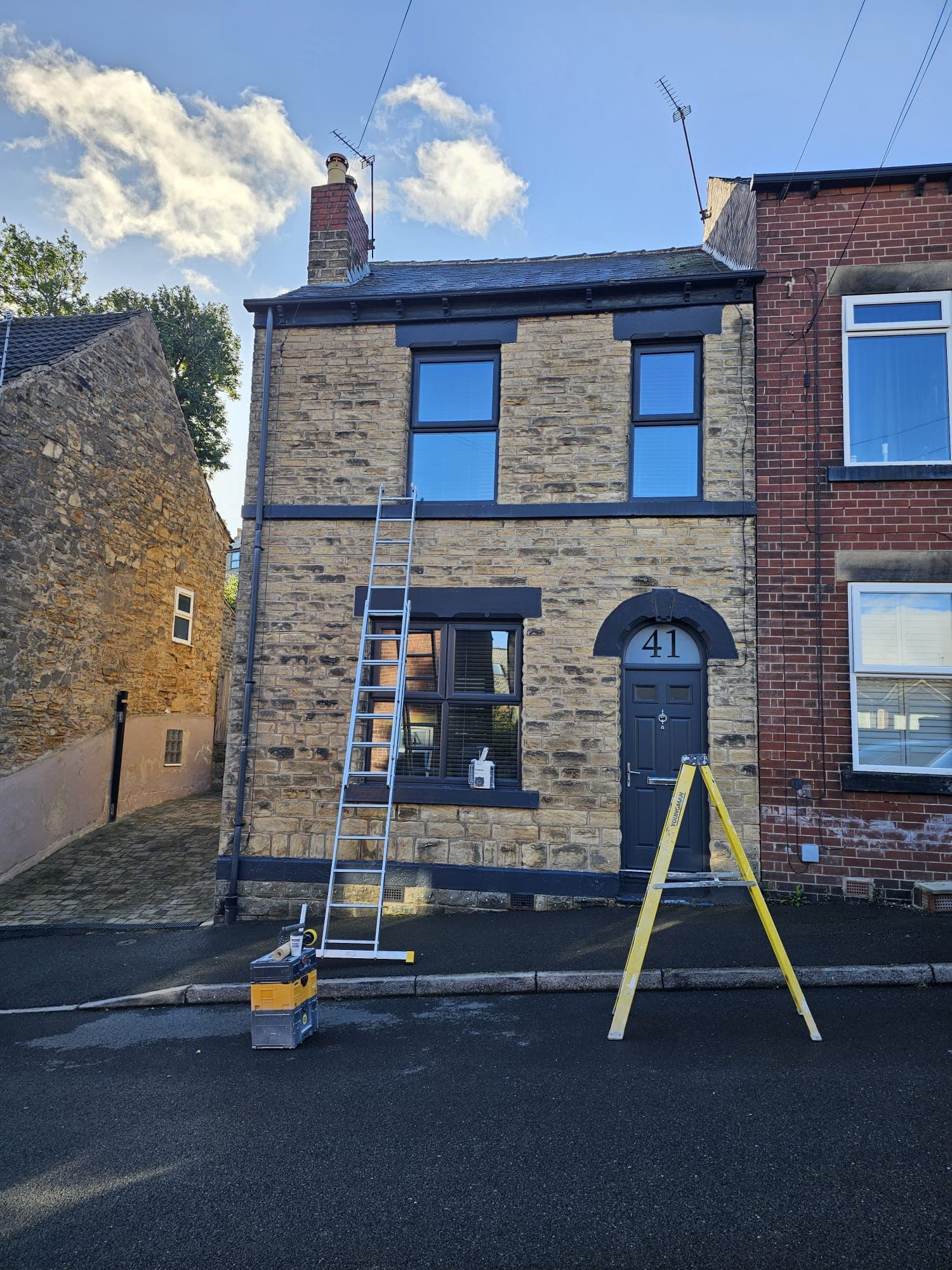 Client-supplied view 8 of recent UPVC window spraying work by PHE Decorating